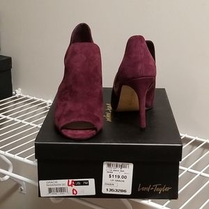 Lord & Taylor size 7 Raisin